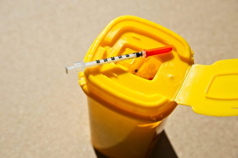 Pro on the Go – Verhalten bei Nadelstichverletzungen