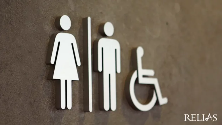 Piktogramm: Zugang zu Toiletten für alle Geschlechter und Rollstuhlnutzende.